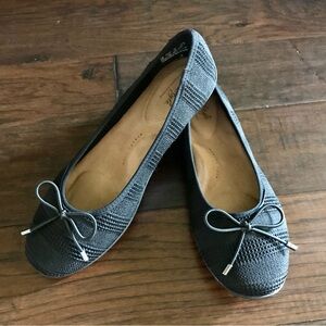 Soft Style by Hush Puppies Comfortable Ballet Flats Size 10